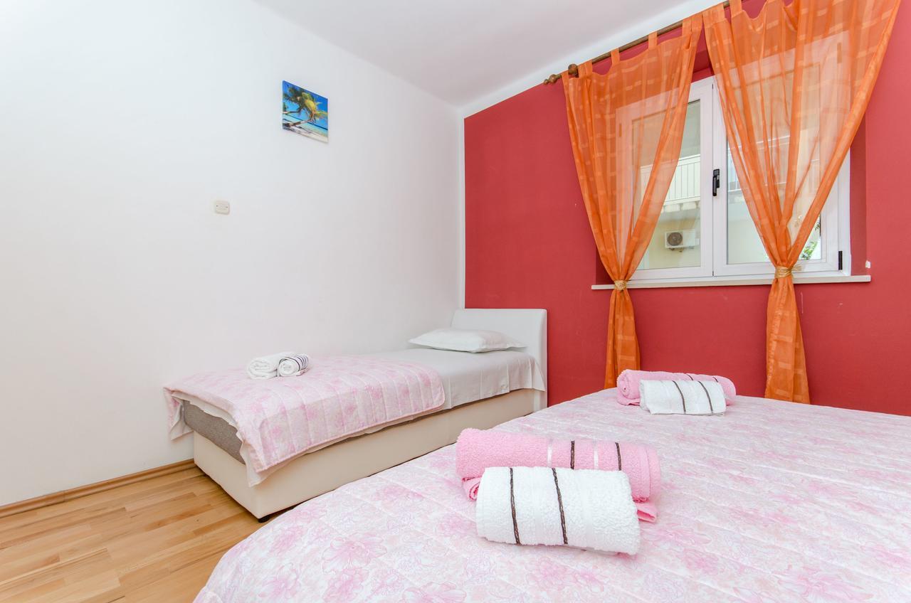 Apartments Mateo Baška Voda Extérieur photo