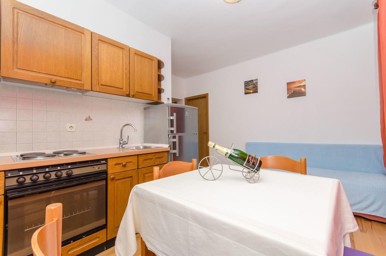 Apartments Mateo Baška Voda Extérieur photo