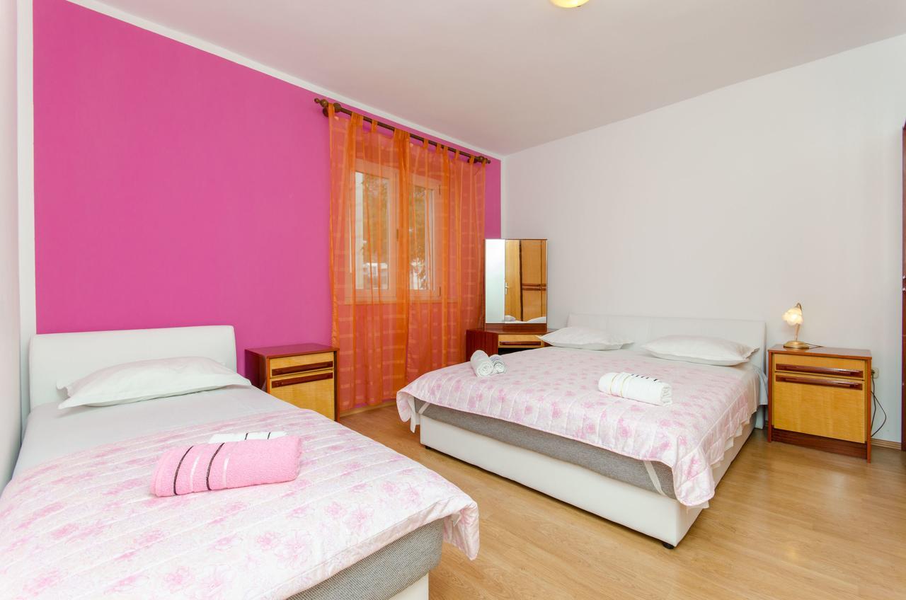 Apartments Mateo Baška Voda Extérieur photo