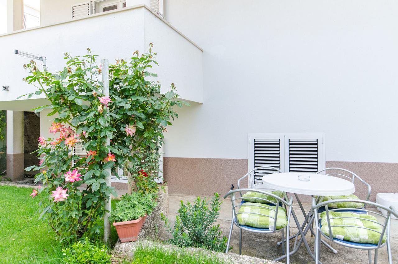 Apartments Mateo Baška Voda Extérieur photo