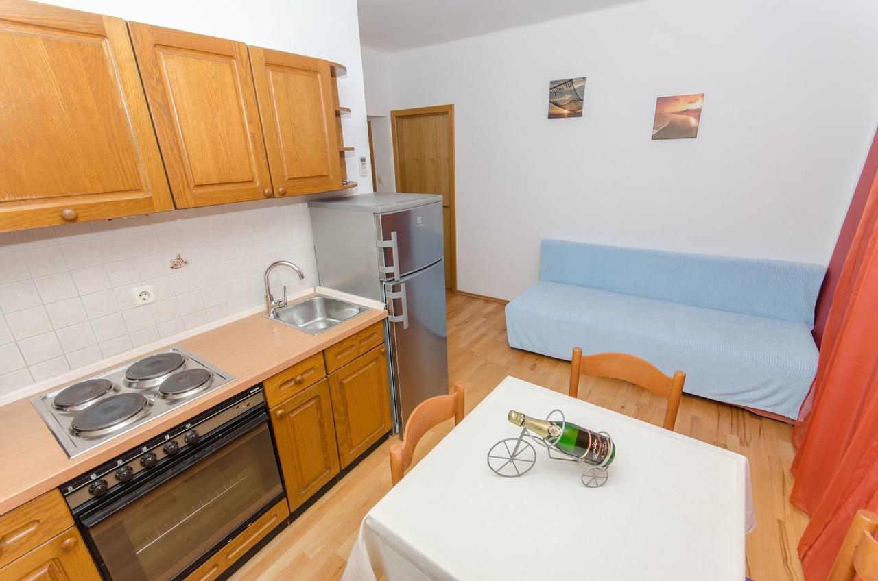 Apartments Mateo Baška Voda Extérieur photo