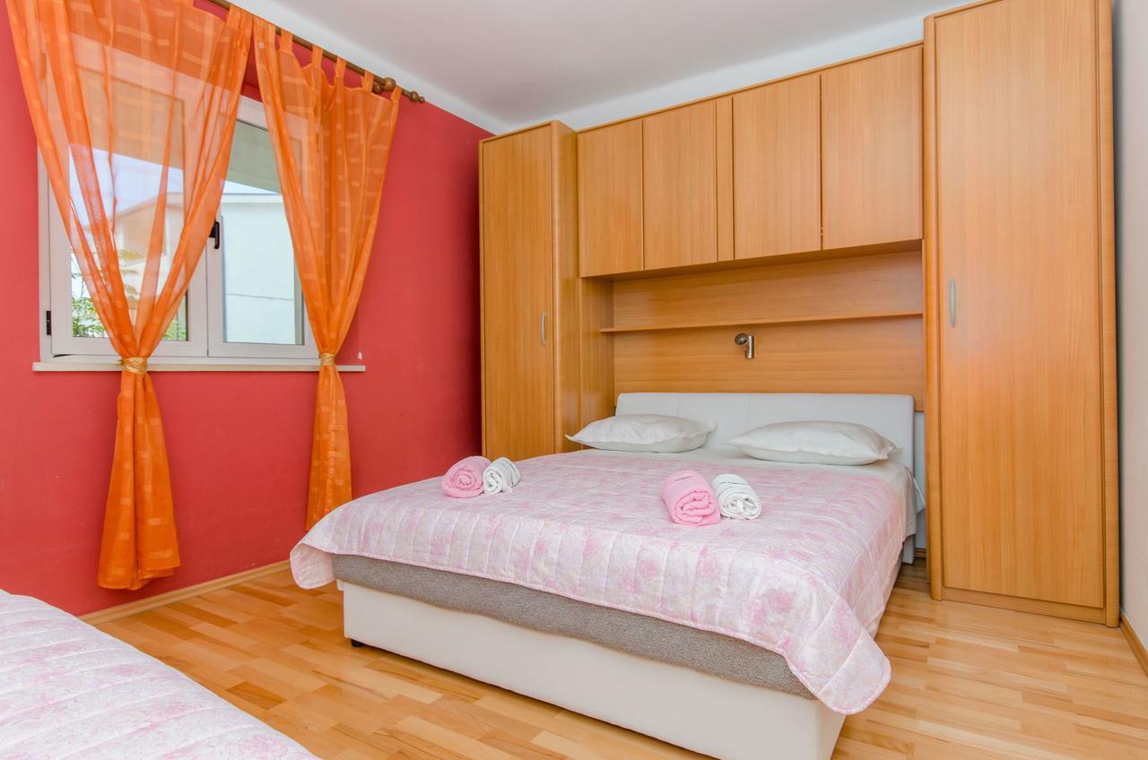 Apartments Mateo Baška Voda Extérieur photo