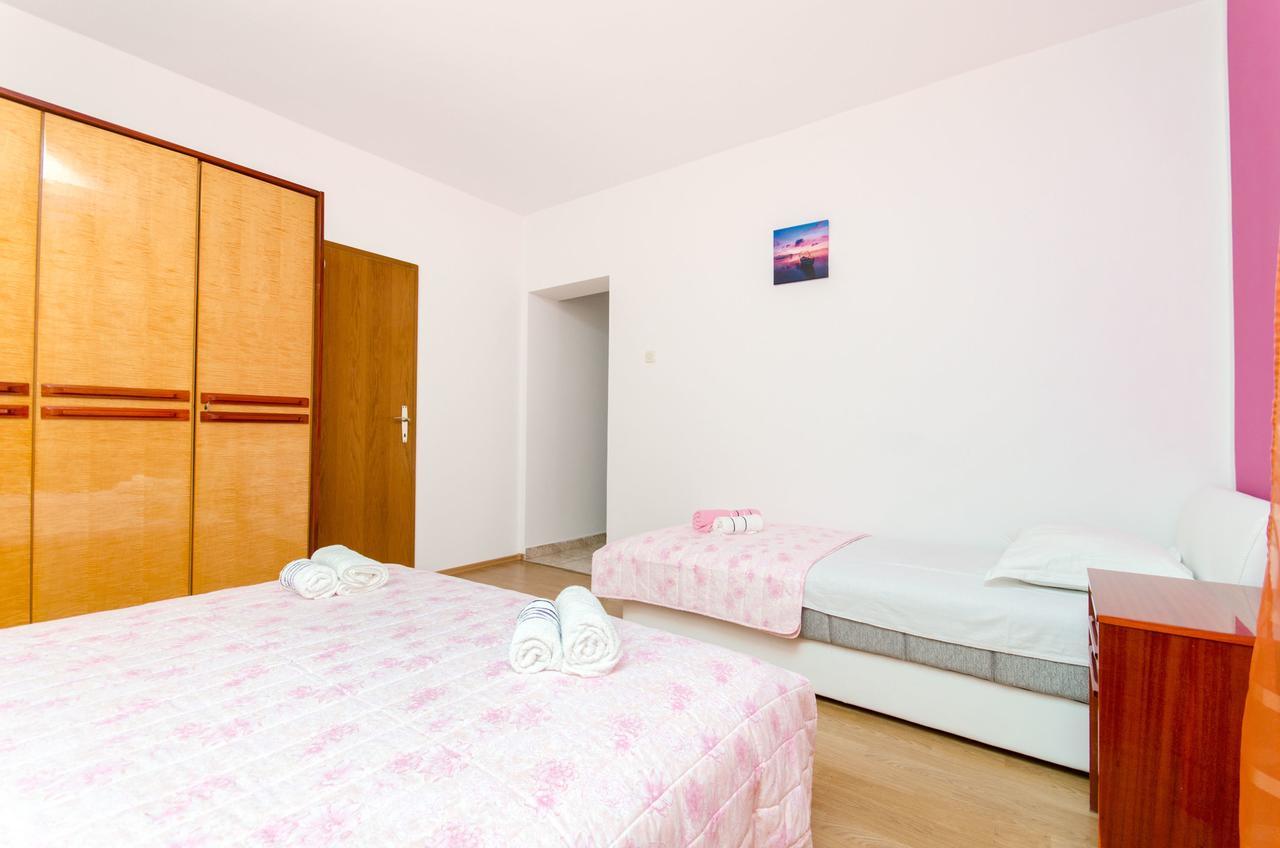 Apartments Mateo Baška Voda Extérieur photo