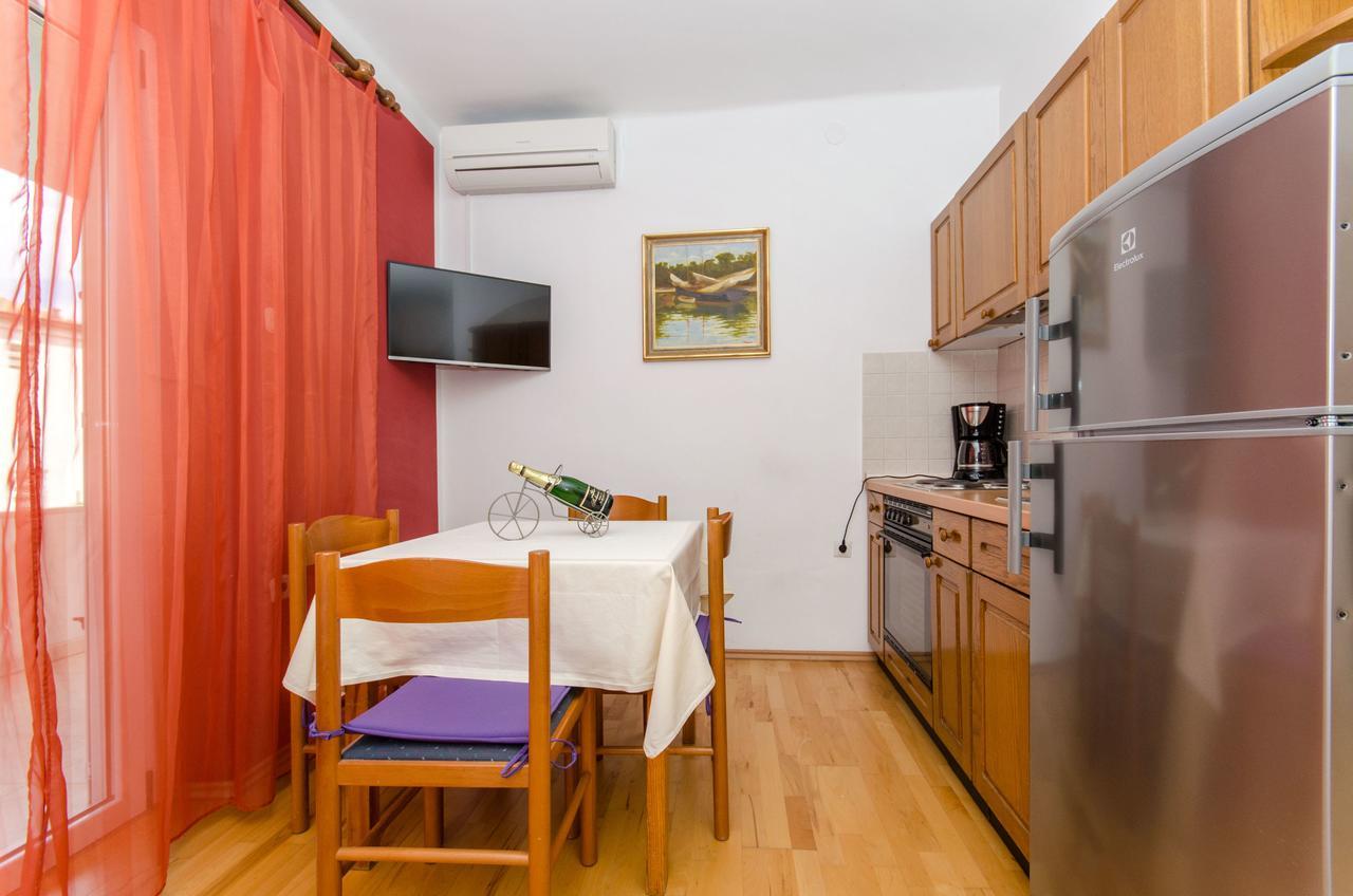 Apartments Mateo Baška Voda Extérieur photo